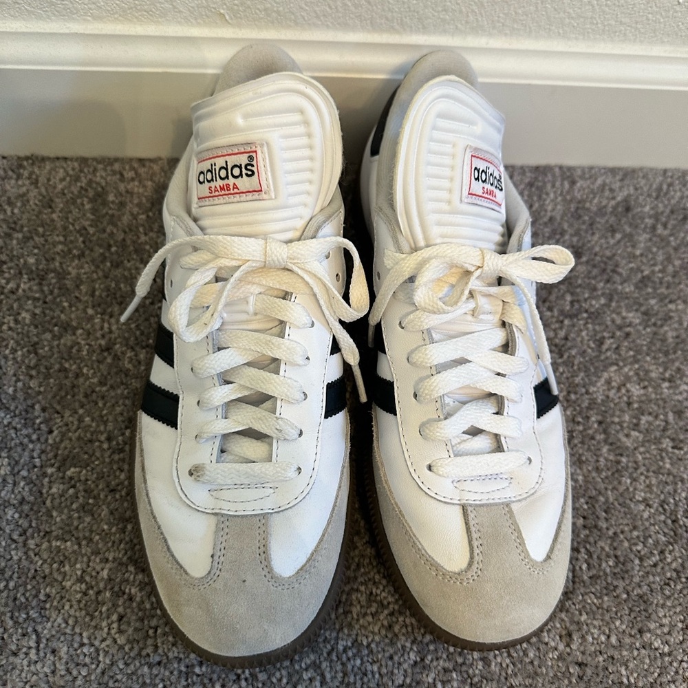 Men’s sambas size 7